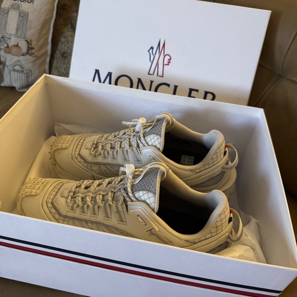 Moncler Trailgrip GTX Sneakers - Picture 4 of 7